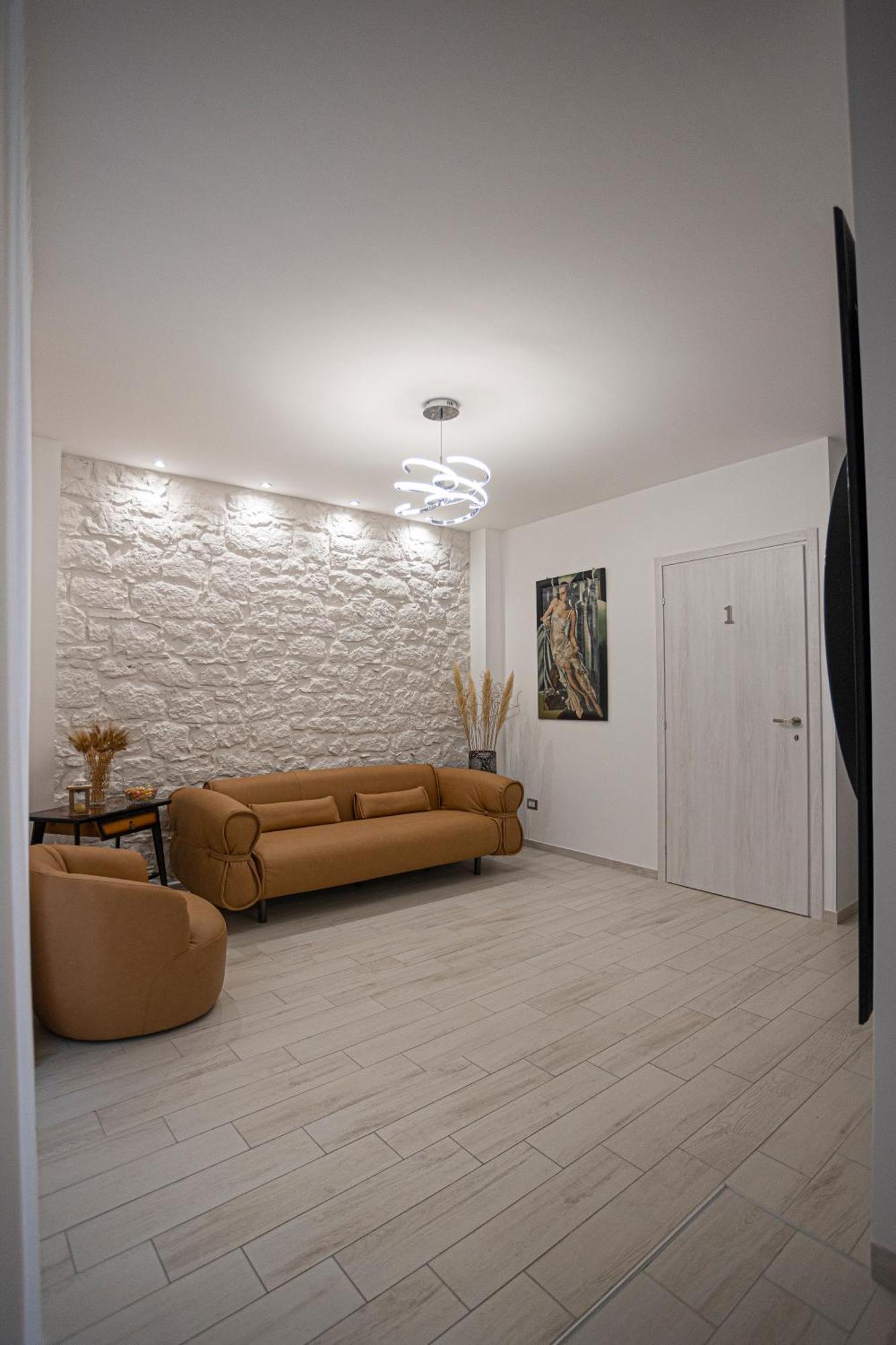 Monia Rooms&Hospitality Piazza Armerina Exteriör bild